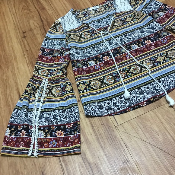 Olsenboye Striped Pattern Open Bell Sleeve Blouse - Picture 2 of 8